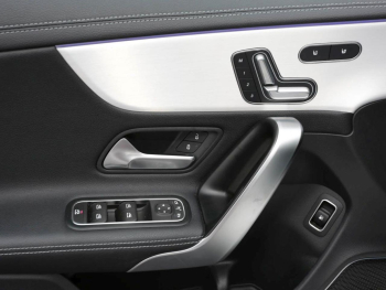 Mercedes-Benz CLA 250 e Coupé AMG Night Panorama Sitzklima 360°