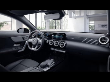 Mercedes-Benz CLA 35 AMG 4M Coupé Night Burmester HeadUp 360°