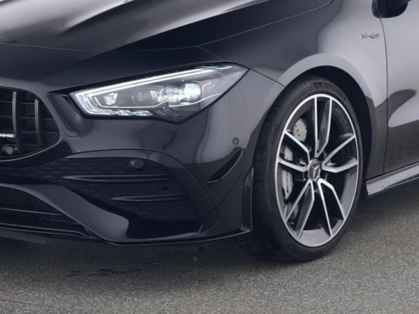 Mercedes-Benz CLA 35 AMG 4M Coupé Panorama Performance Sitze Mercedes-Benz CLA 35 AMG 4M Coupé Panorama Performance Sitze