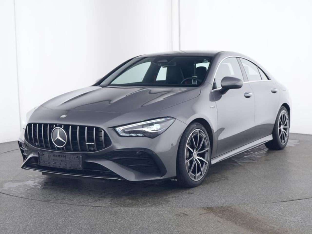 Mercedes-Benz CLA 35 AMG 4M Coupé AMG MBUX NaviPrem. Kamera