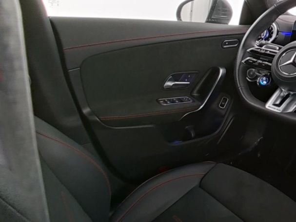 Mercedes-Benz CLA 35 AMG 4M Coupé AMG MBUX NaviPrem. Kamera Mercedes-Benz CLA 35 AMG 4M Coupé AMG MBUX NaviPrem. Kamera
