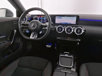 Mercedes-Benz CLA 35 AMG 4M Coupé AMG MBUX NaviPrem. Kamera