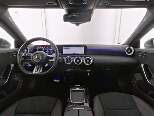 Mercedes-Benz CLA 35 AMG 4M Coupé AMG MBUX NaviPrem. Kamera Mercedes-Benz CLA 35 AMG 4M Coupé AMG MBUX NaviPrem. Kamera