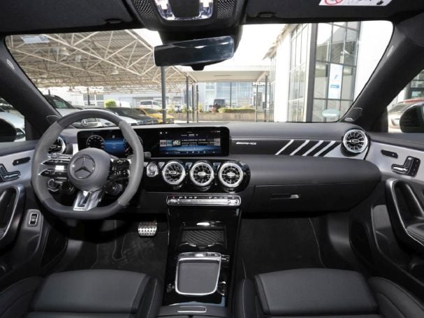 Mercedes-Benz CLA 45 S 4M+ Coupé Night MBUX Kamera Burmester Mercedes-Benz CLA 45 S 4M+ Coupé Night MBUX Kamera Burmester