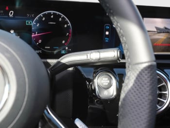 Mercedes-Benz Mercedes-AMG CLA 35 4MATIC Coupé Night AHK