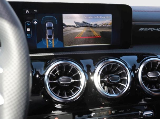 Mercedes-Benz Mercedes-AMG CLA 35 4MATIC Coupé Night AHK