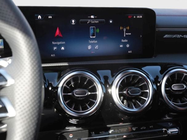 Mercedes-Benz Mercedes-AMG CLA 35 4MATIC Coupé Night AHK