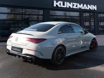 Mercedes-Benz Mercedes-AMG CLA 35 4MATIC Coupé Night AHK