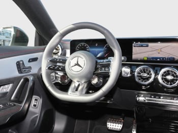 Mercedes-Benz Mercedes-AMG CLA 35 4MATIC Coupé Night AHK