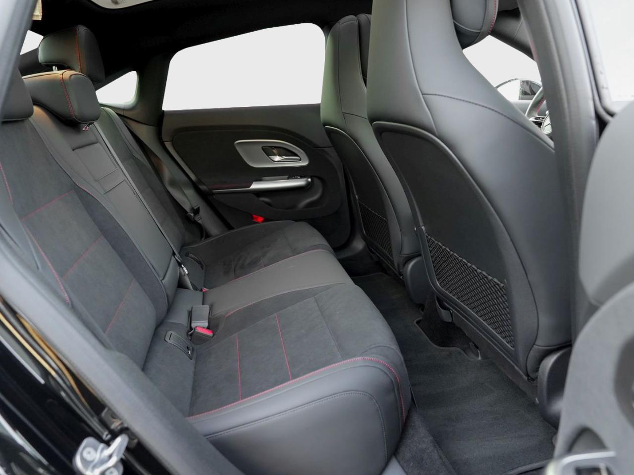 Mercedes-Benz CLA 250+  AMG Night Panorama Memory AHK SpiegelP