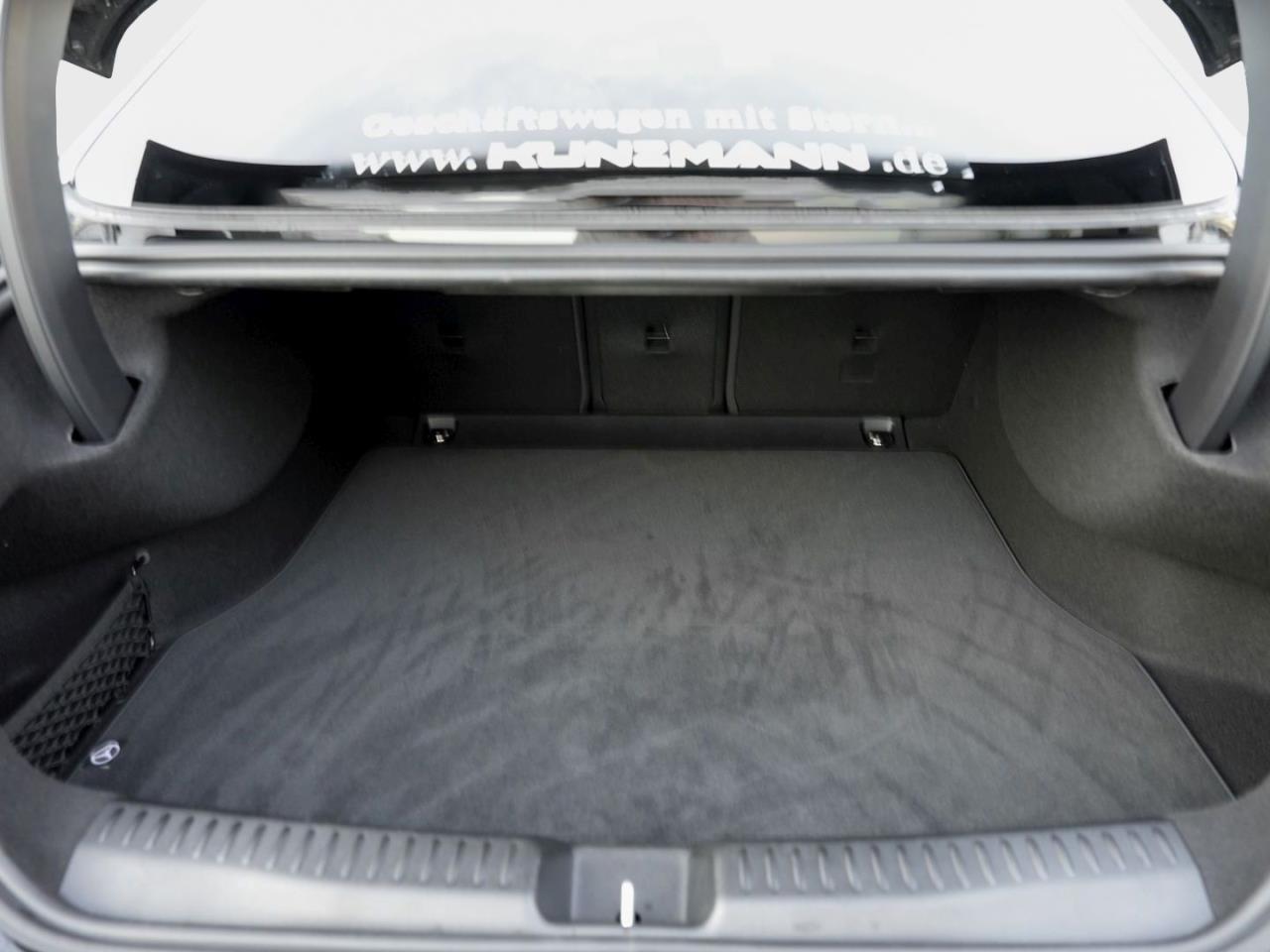 Mercedes-Benz CLA 250+  AMG Night Panorama Memory AHK SpiegelP