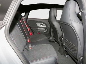 Mercedes-Benz CLA 250+ AMG Night Panorama HUD AHK Memory