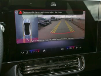 Mercedes-Benz CLA 250+ AMG Night Panorama HUD AHK Memory