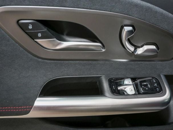 Mercedes-Benz CLA 250+ AMG Night Panorama HUD AHK Memory