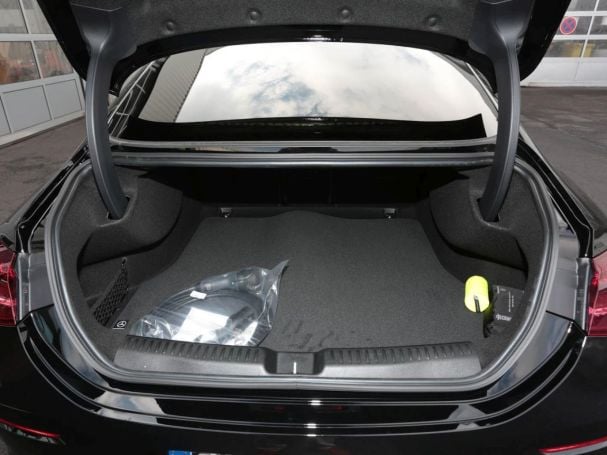 Mercedes-Benz CLA 250+ mit EQ Technologie Memory HeadUp Kamera