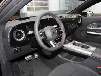 Mercedes-Benz CLA 250+ mit EQ Technologie Memory HeadUp Kamera