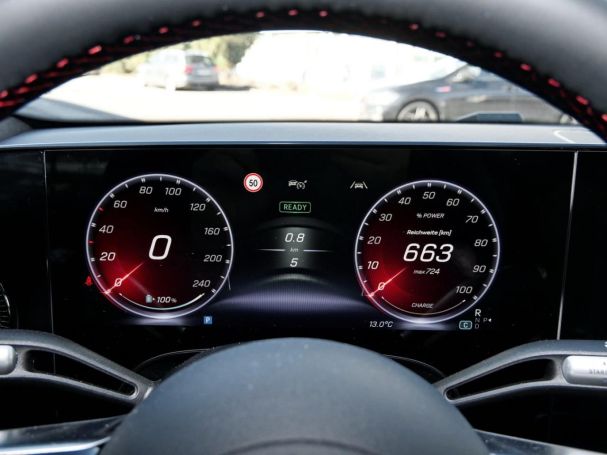 Mercedes-Benz CLA 250+ mit EQ Technologie AMG Night Panorama