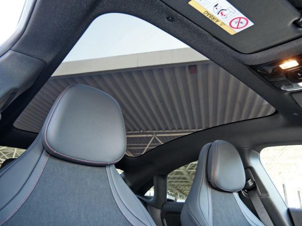 Mercedes-Benz CLA 250+ mit EQ Technologie AMG Night Panorama