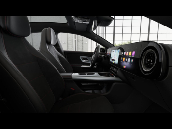 Mercedes-Benz CLA 250+ mit EQ Technologie AMG Night Panorama