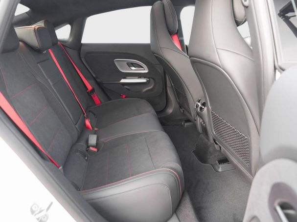 Mercedes-Benz CLA 250+ AMG Night Panorama AHK Memory HUD