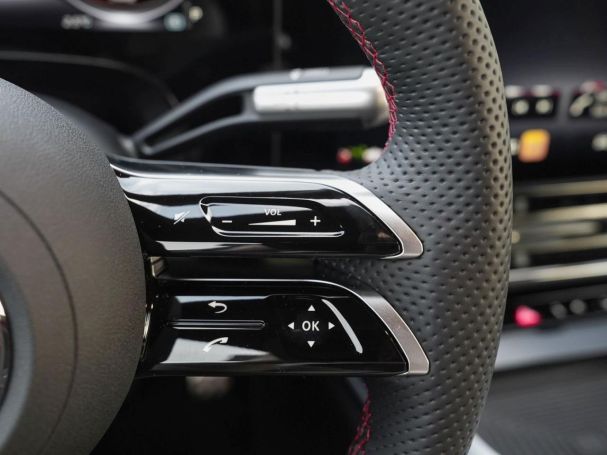 Mercedes-Benz CLA 250+ AMG Night Panorama AHK Memory HUD