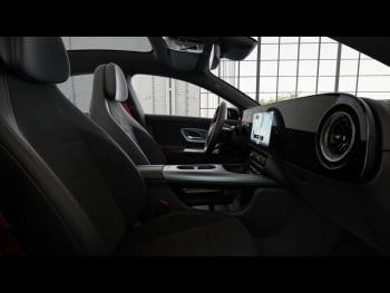 Mercedes-Benz CLA 250+ AMG Night Panorama AHK Memory HUD