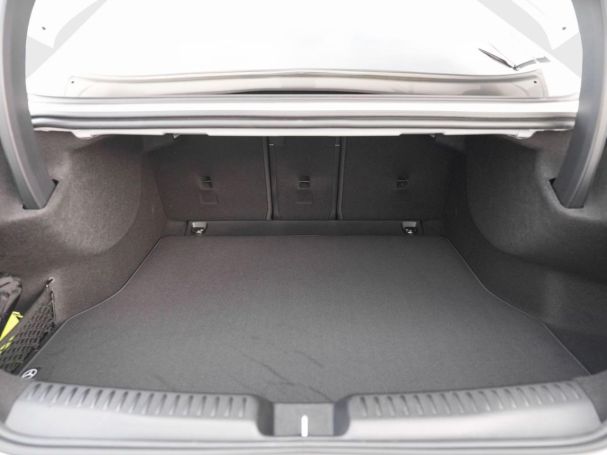 Mercedes-Benz CLA 250+ AMG Night Panorama AHK Memory HUD