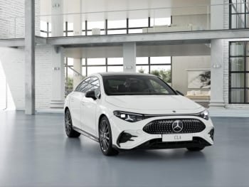 Mercedes-Benz CLA 250+ AMG Night Panorama AHK Memory HUD