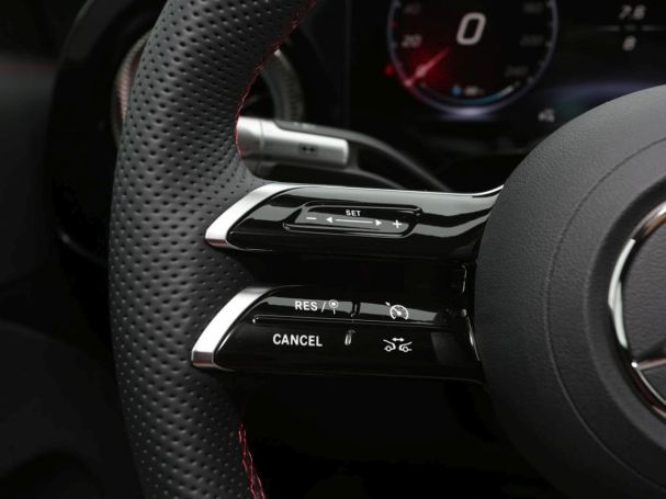 Mercedes-Benz CLA 350 4MATIC AMG Night Navi Panorama HUD AHK Mercedes-Benz CLA 350 4MATIC AMG Night Navi Panorama HUD AHK
