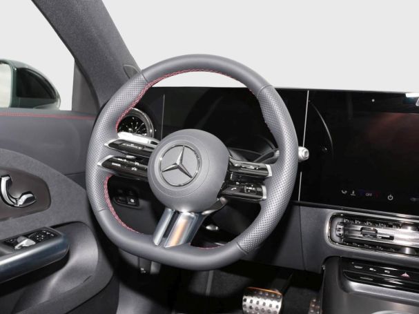 Mercedes-Benz CLA 350 4MATIC AMG Night Navi Panorama HUD AHK Mercedes-Benz CLA 350 4MATIC AMG Night Navi Panorama HUD AHK