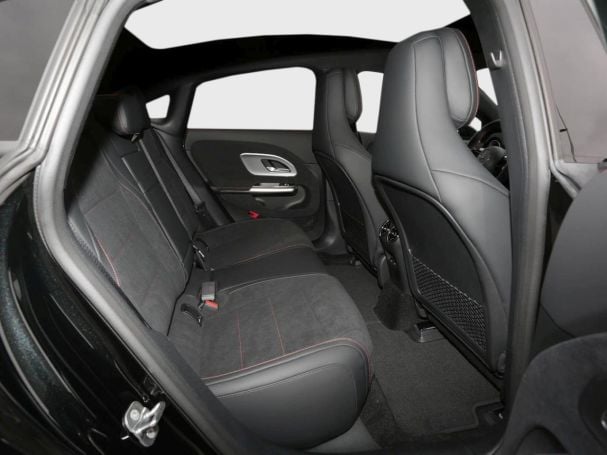 Mercedes-Benz CLA 350 4MATIC  AMG Night Navi Panorama HUD AHK