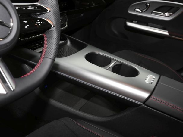 Mercedes-Benz CLA 350 4MATIC  AMG Night Navi Panorama HUD AHK