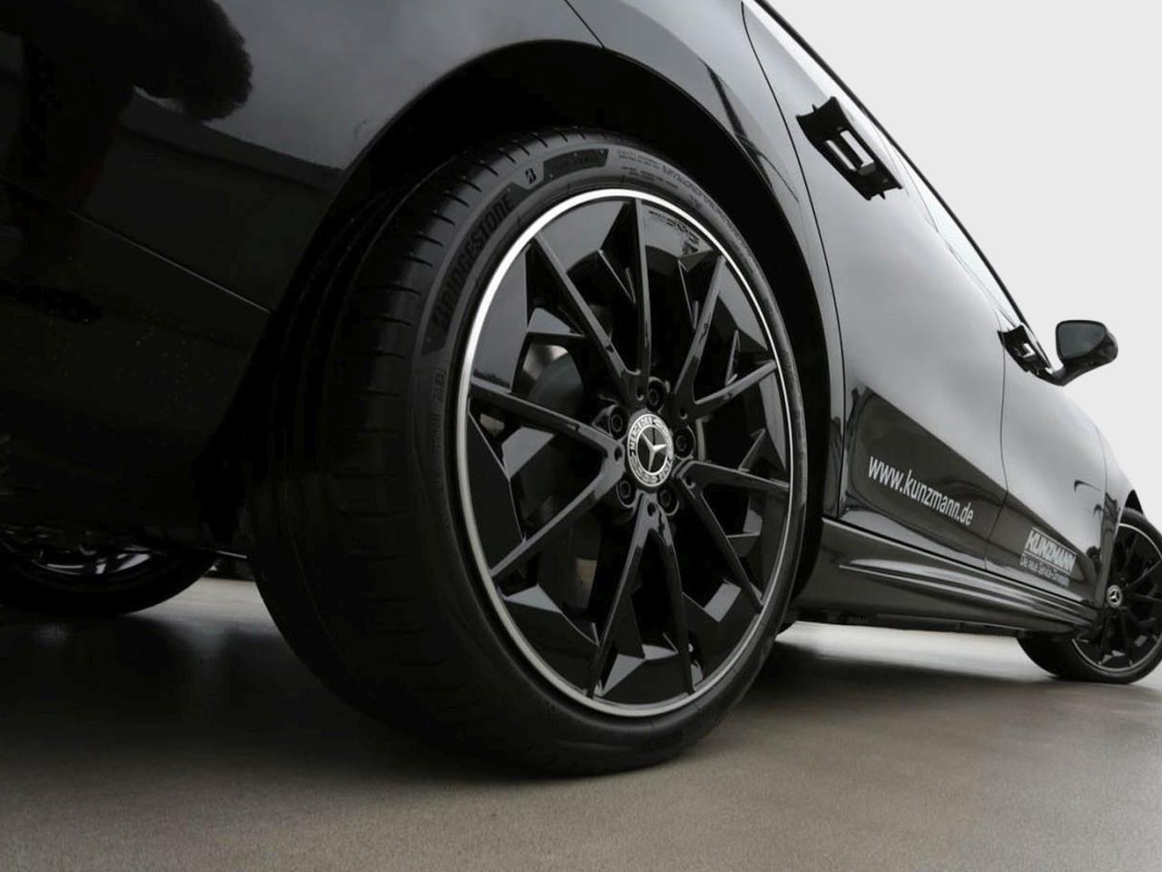 Mercedes-Benz CLA 350 4MATIC  AMG Night Navi Panorama HUD AHK