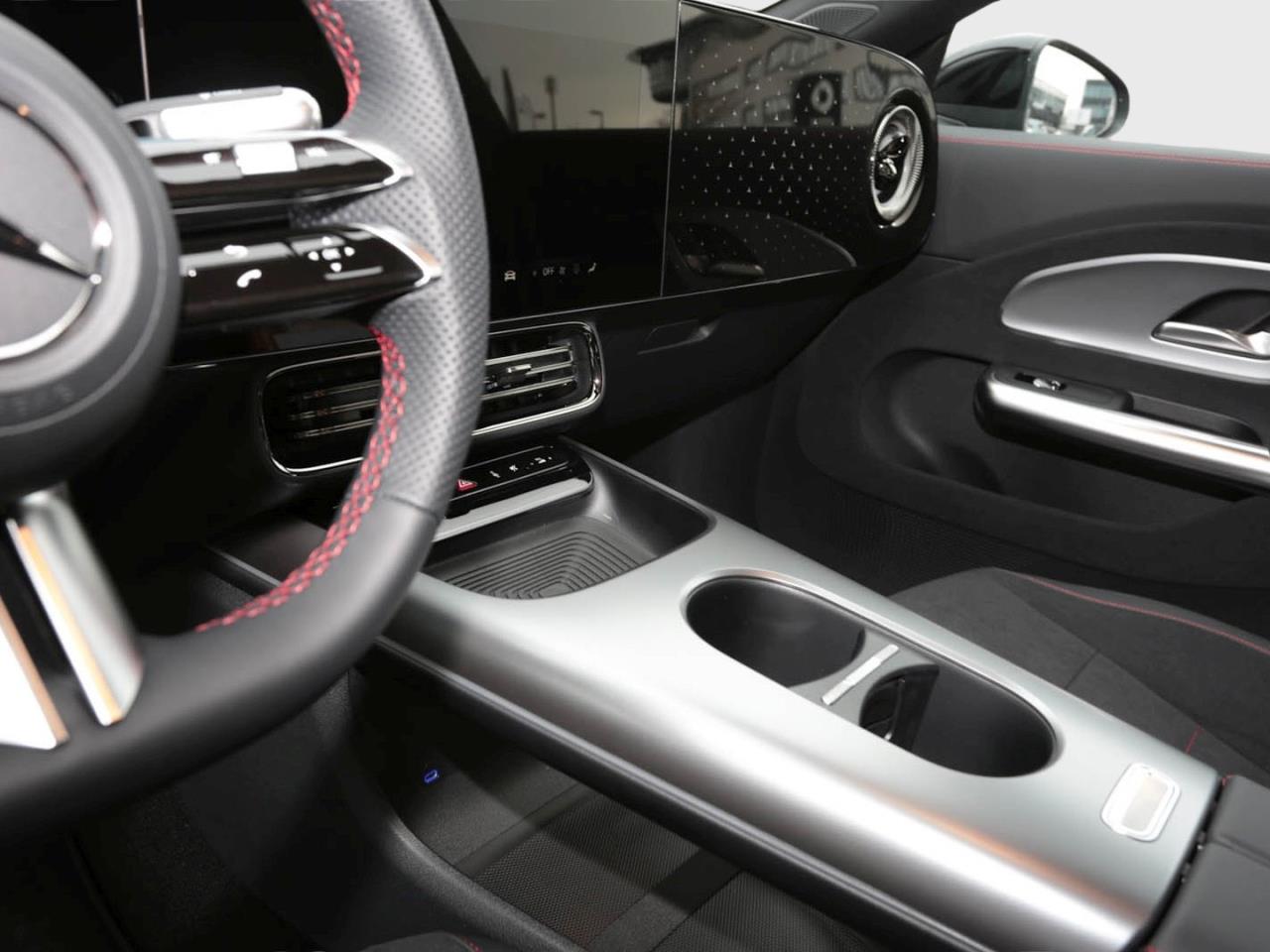 Mercedes-Benz CLA 180 AMG Night Panorama AHK Spiegel-Paket