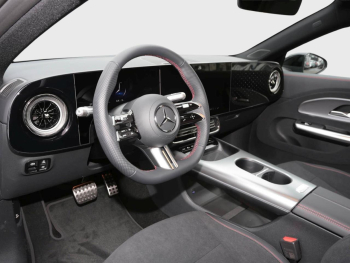 Mercedes-Benz CLA 180 AMG Night Panorama AHK Spiegel-Paket