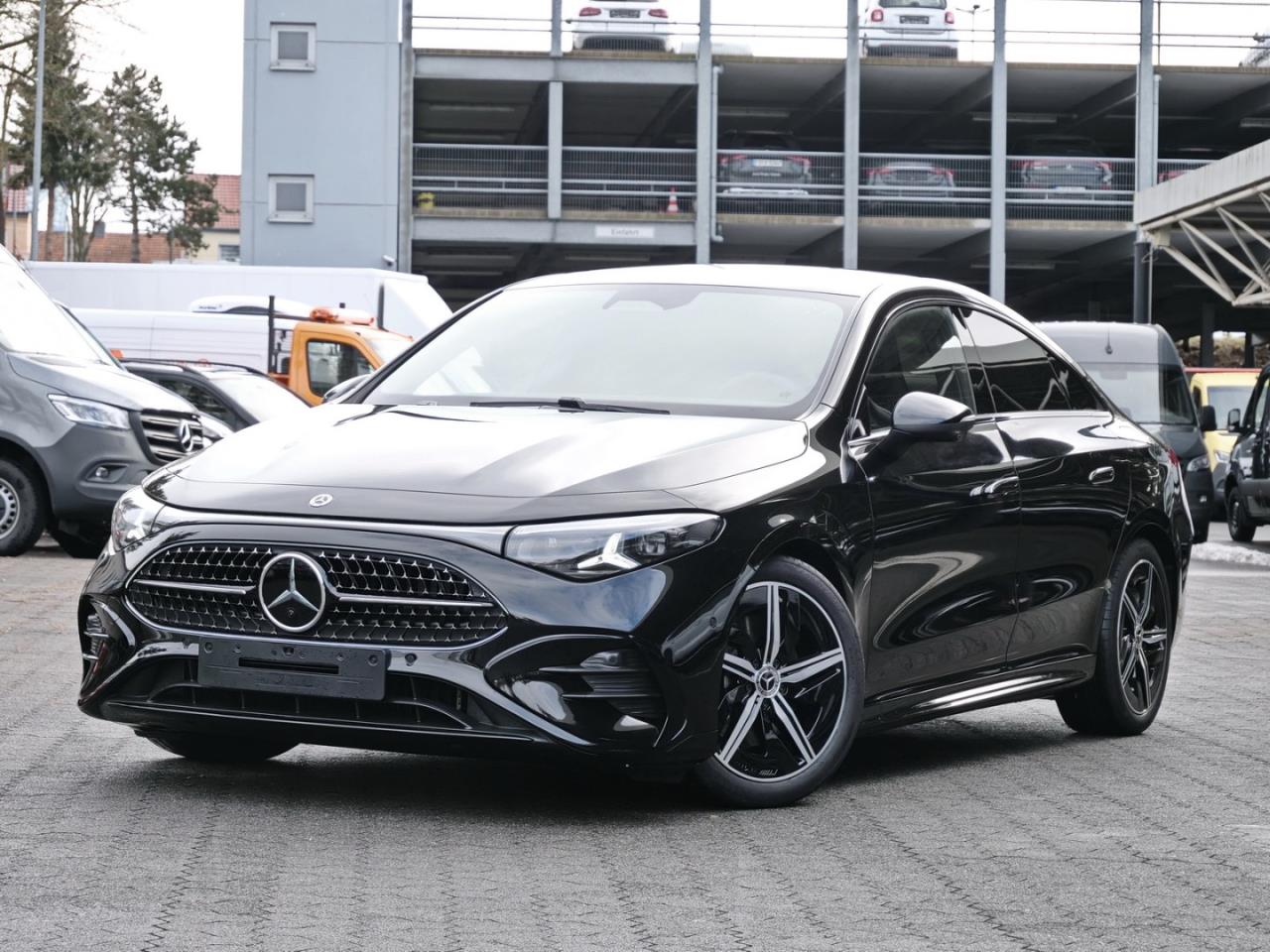 Mercedes-Benz CLA CLA 200 4MATIC Coupé nachtschwarz