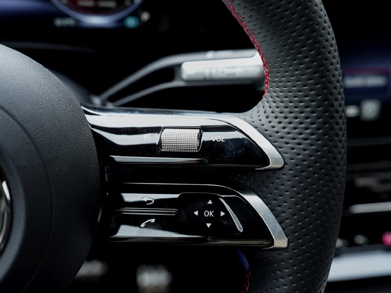 Mercedes-Benz CLA 200 AMG Night MBUXNavi Panorama Memory SHZ