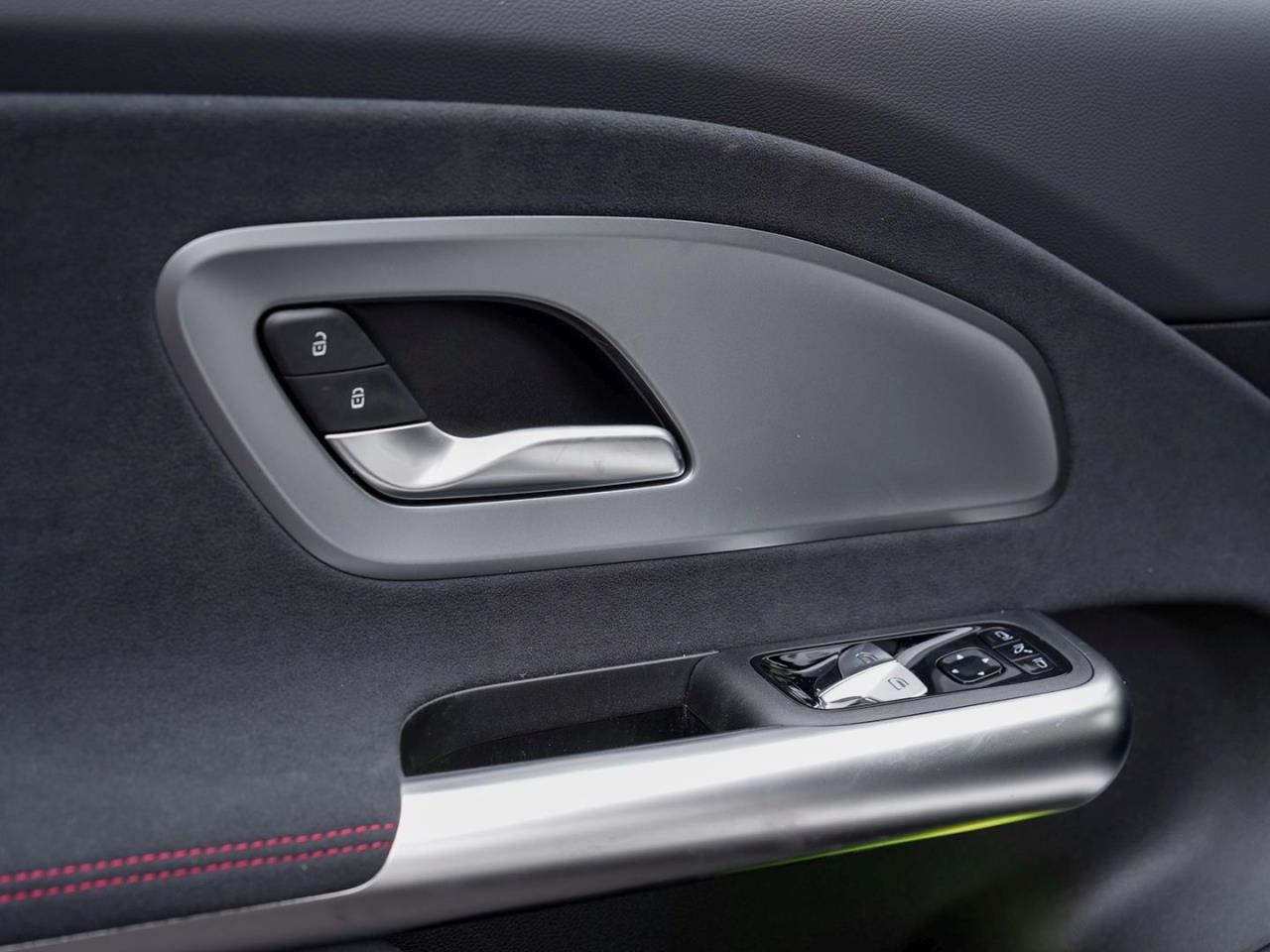 Mercedes-Benz CLA 200 AMG Night Panorama Kamera AHK SpurhalteP