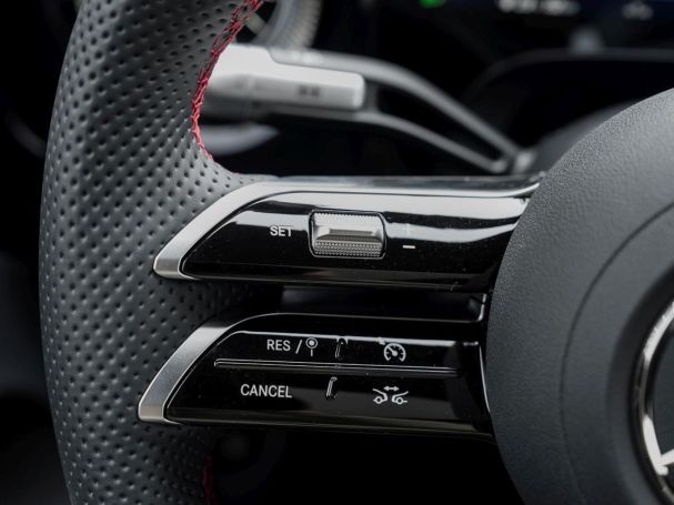 Mercedes-Benz CLA 200 AMG Night Panorama Kamera AHK SpurhalteP