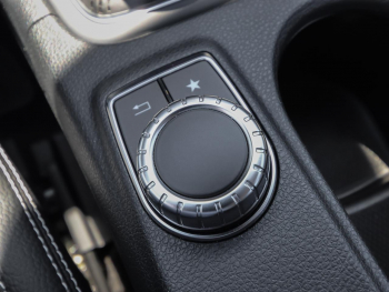 Mercedes-Benz CLA 200 d SB Navigation LED Kamera DAB ParkPilot