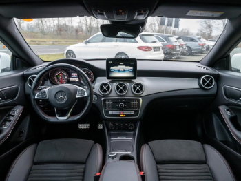 Mercedes-Benz CLA 200 SB AMG Navi LED SpiegelPaket ParkAssist 