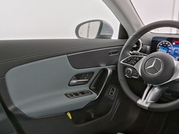Mercedes-Benz CLA 180 d SB Progressive MBUX Navi Kamera Mercedes-Benz CLA 180 d SB Progressive MBUX Navi Kamera