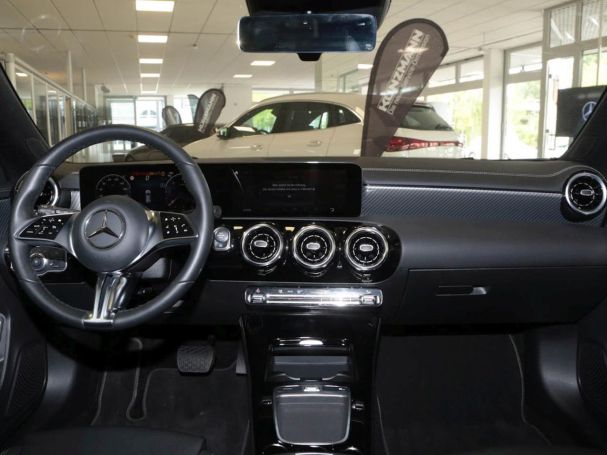 Mercedes-Benz CLA 180 d SB Progressive Night Panorama EasyPack Mercedes-Benz CLA 180 d SB Progressive Night Panorama EasyPack