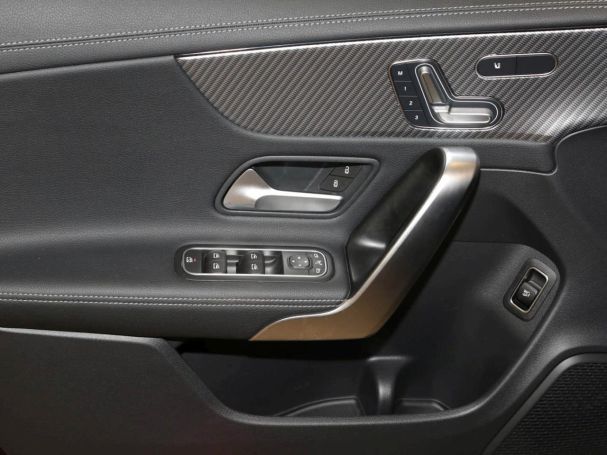 Mercedes-Benz CLA 180 d SB Progressive Night Panorama EasyPack Mercedes-Benz CLA 180 d SB Progressive Night Panorama EasyPack