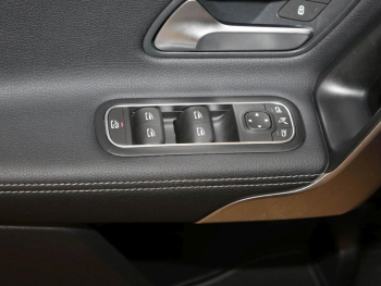 Mercedes-Benz CLA 180 d SB Progressive Night Panorama EasyPack