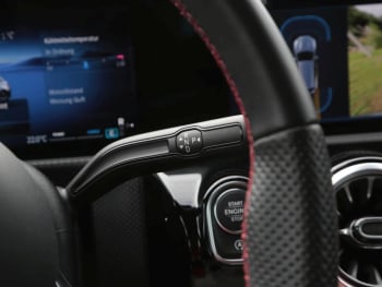 Mercedes-Benz CLA 180 SB AMG MBUX Navi-Prem Kamera WinterPaket