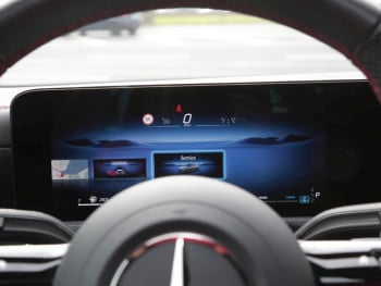 Mercedes-Benz CLA 180 SB AMG MBUX Navi-Prem Kamera WinterPaket