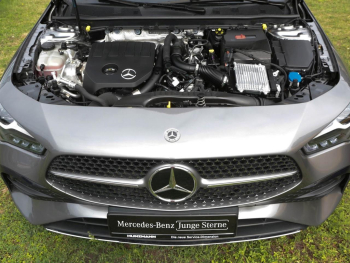 Mercedes-Benz CLA 180 SB AMG MBUX Navi-Prem Kamera WinterPaket