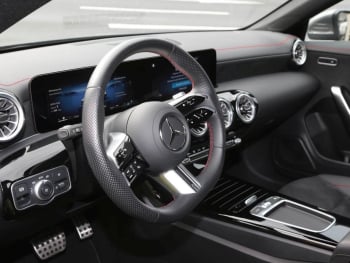 Mercedes-Benz CLA 180 SB AMG MBUX Navi-Prem Kamera WinterPaket