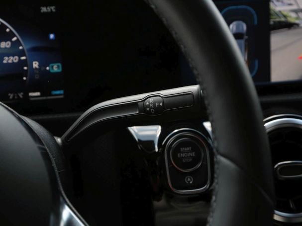 Mercedes-Benz CLA 180 SB Progressive Advanced MBUX Navi Kamera Mercedes-Benz CLA 180 SB Progressive Advanced MBUX Navi Kamera